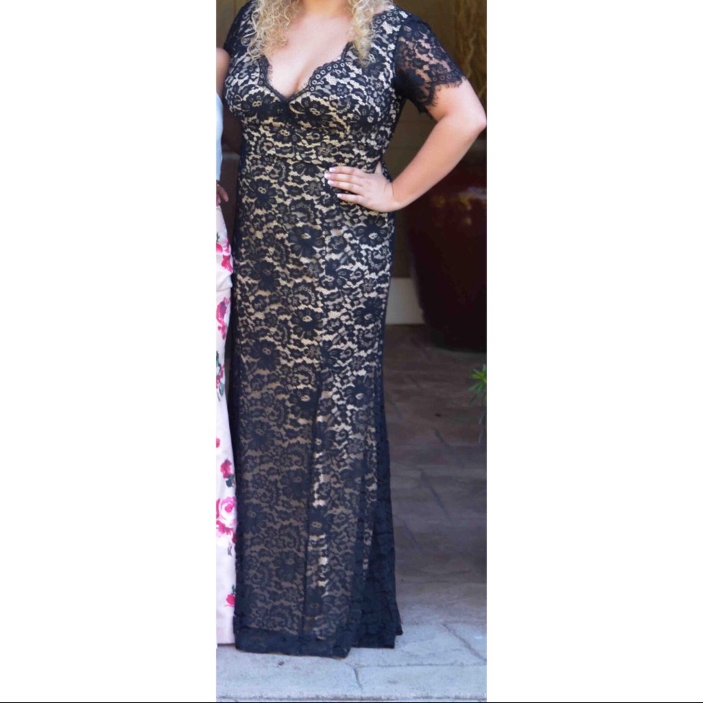Black lace prom dress